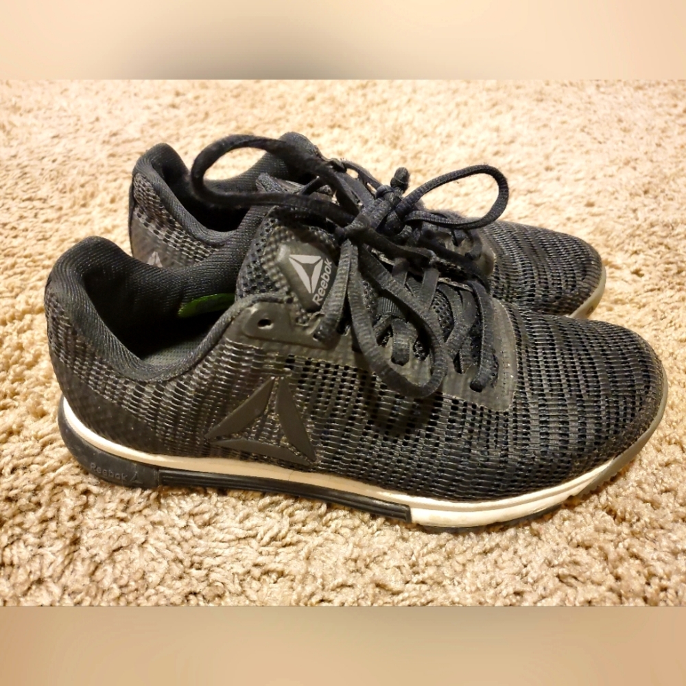 Reebok Shoes - Picture 2 of 6